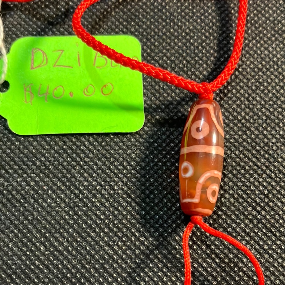 8 eyed Dzi bead
